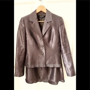 Kasper Two Piece Suit Ruffle Detail on Hem Size 4 Silk Like Fabric